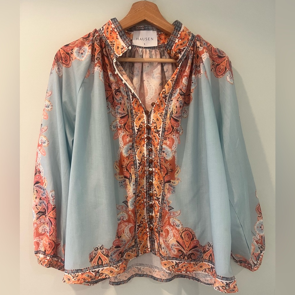 Hausen women’s paisley vneck Blouse from Hemline size small